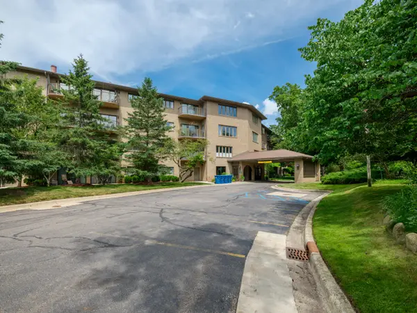 4040 Greenleaf Circle Unit: 41, Kalamazoo, MI 49008