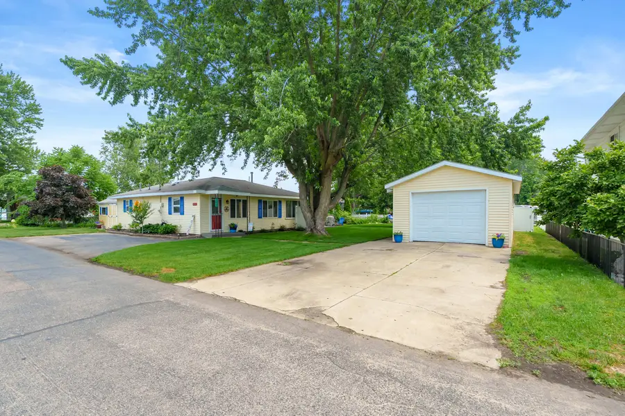 4135 W Joy Road, Shelbyville, MI 49344 - #2