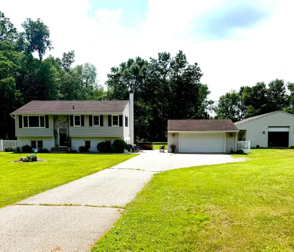5478 S 31st Street, Kalamazoo, MI 49048