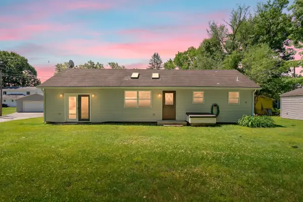 32851 Lake Drive, Lawton, MI 49065