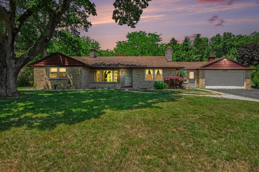 2556 Angling Road, Kalamazoo, MI 49008 - #2