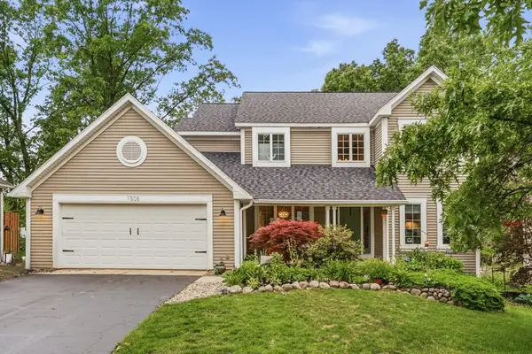 7808 Ashton Woods Drive, Portage, MI 49024