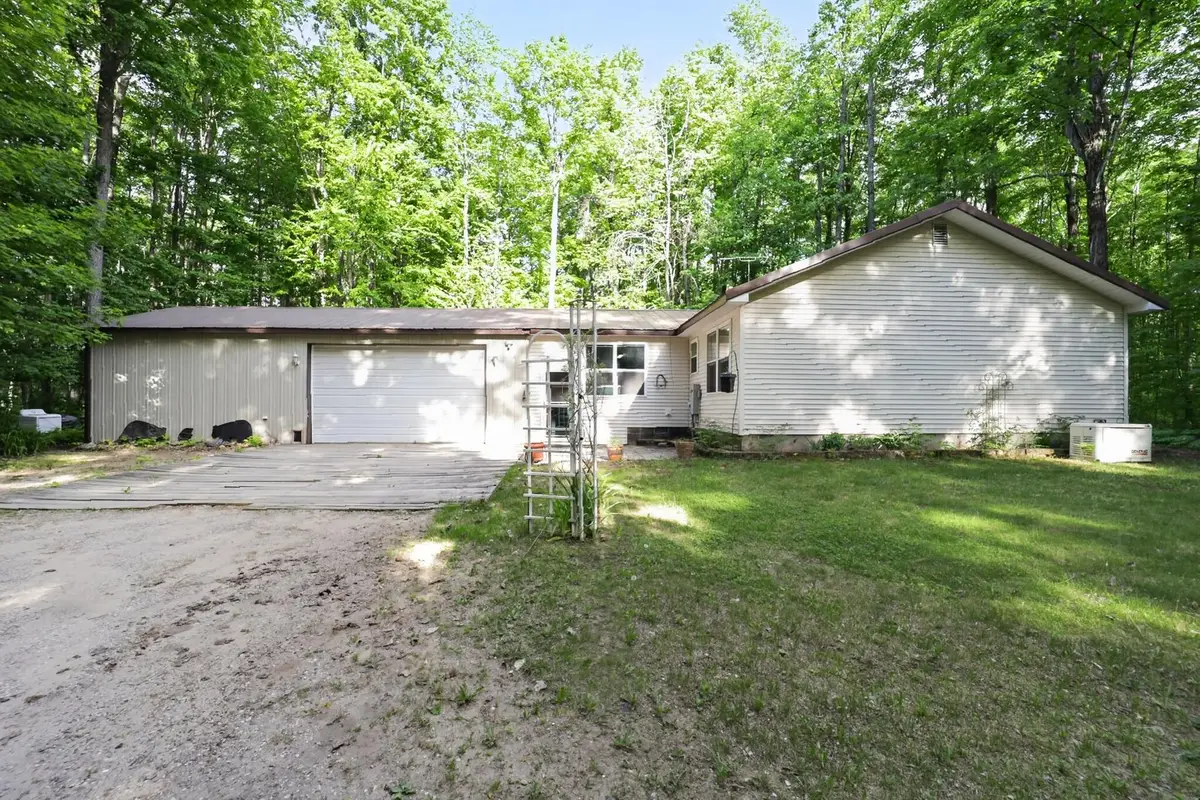 4087 Hillandale Circle, Elmira, MI 49730 - #1