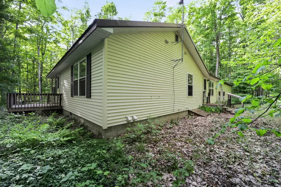 4087 Hillandale Circle, Elmira, MI 49730 - #3