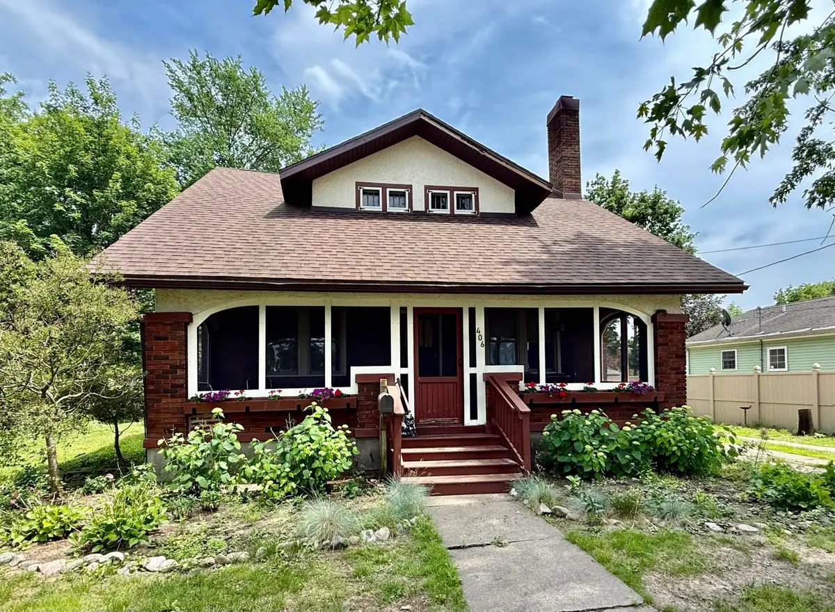 406 N Gremps Street, Paw Paw, MI 49079 - #1