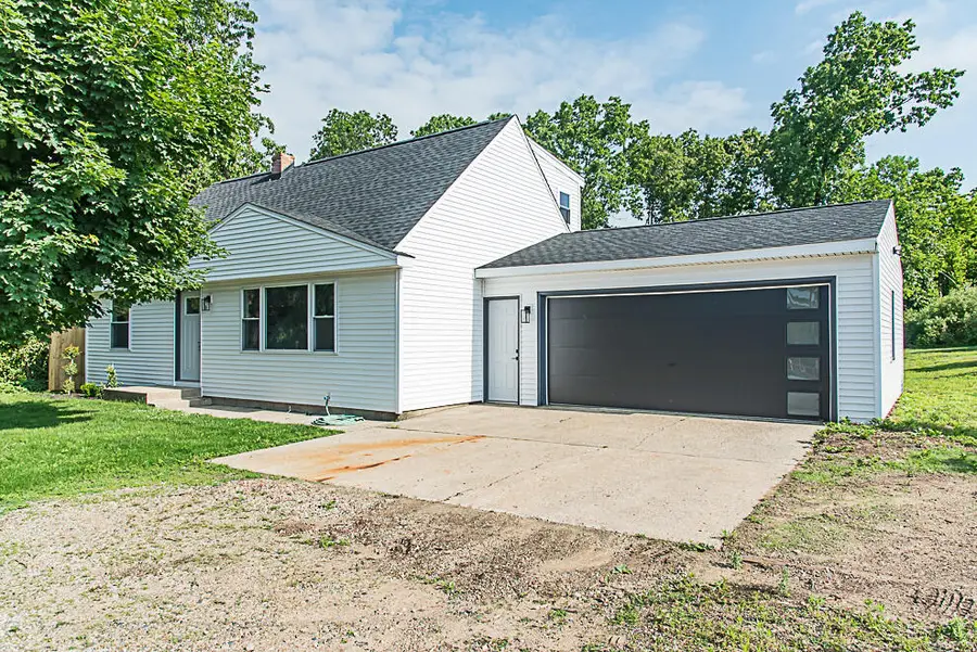 1822 W Centre Avenue, Portage, MI 49024 - #2
