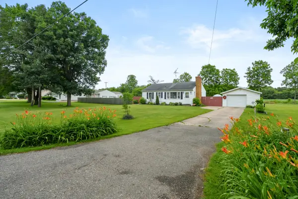 9809 S Sprinkle Road, Portage, MI 49002