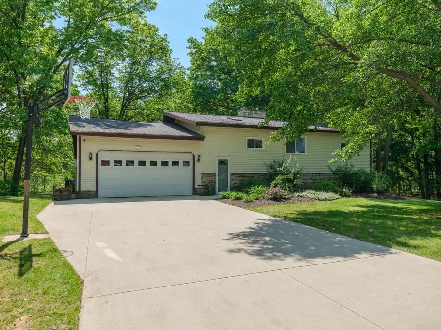 52120 Kern Drive, Flowerfield, MI 49093 - #2
