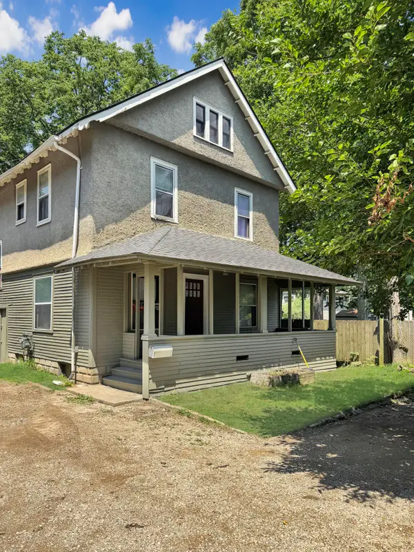 411 Mitchell Place, Kalamazoo, MI 49007