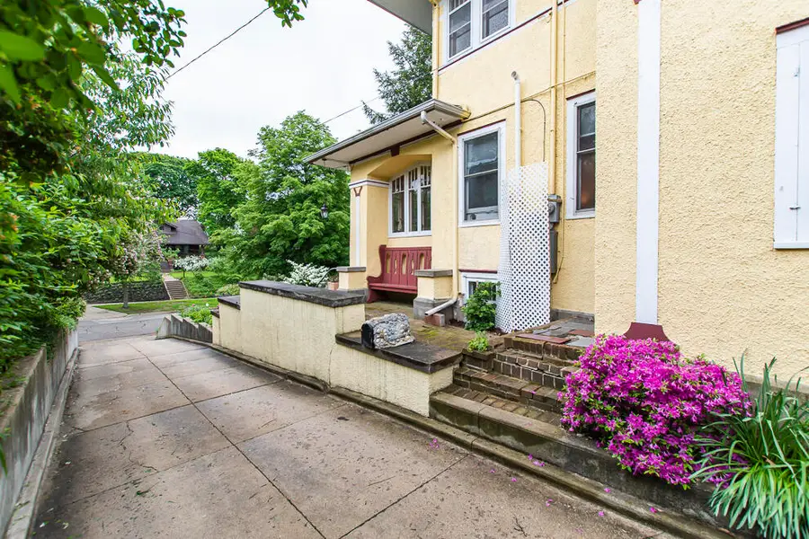 119 Prairie Avenue, Kalamazoo, MI 49006 - #2