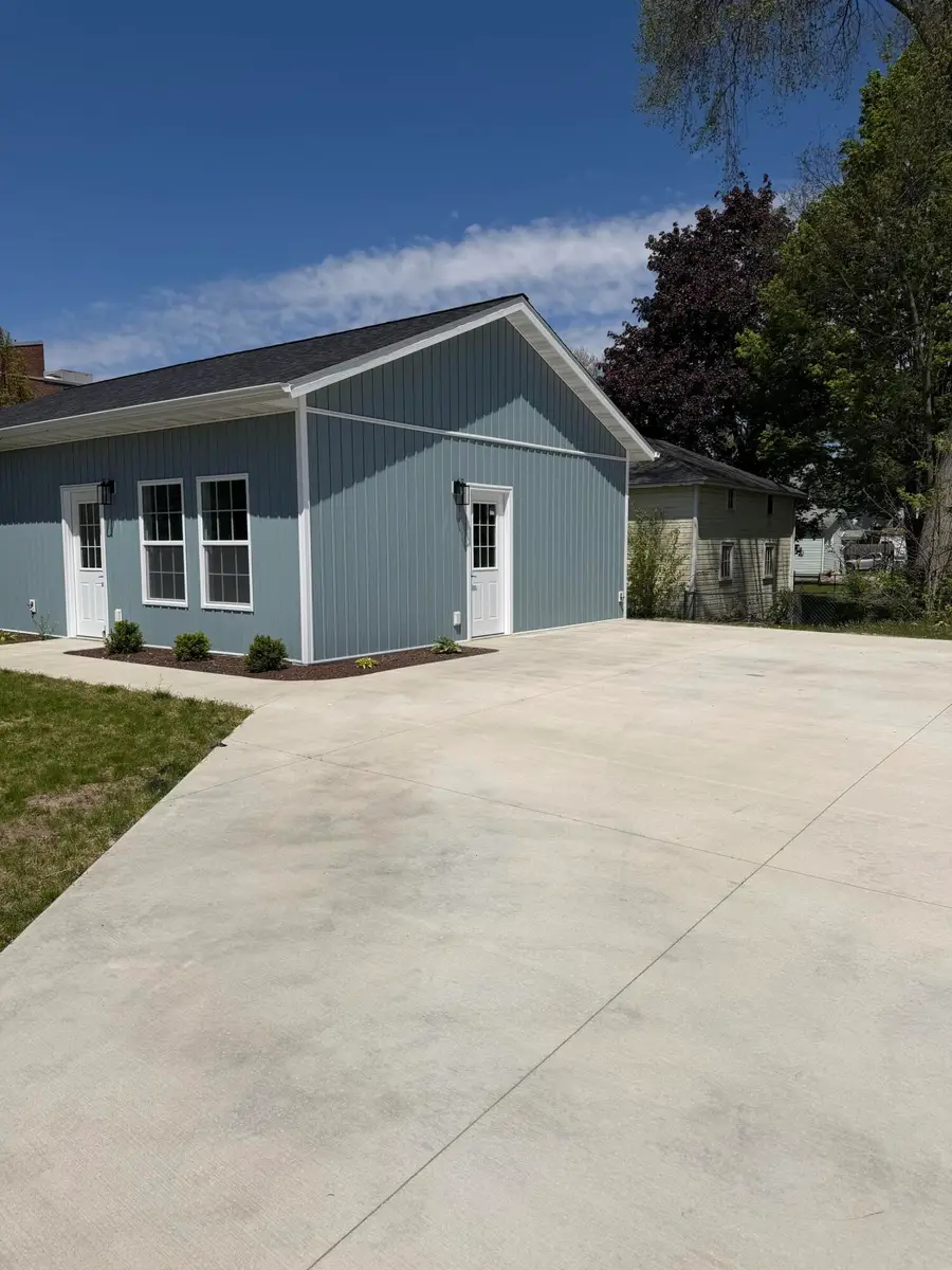 303 Middle Street, Three Rivers, MI 49093 - #2