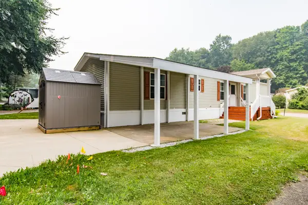 1403 Miss Ellie Drive, Kalamazoo, MI 49009