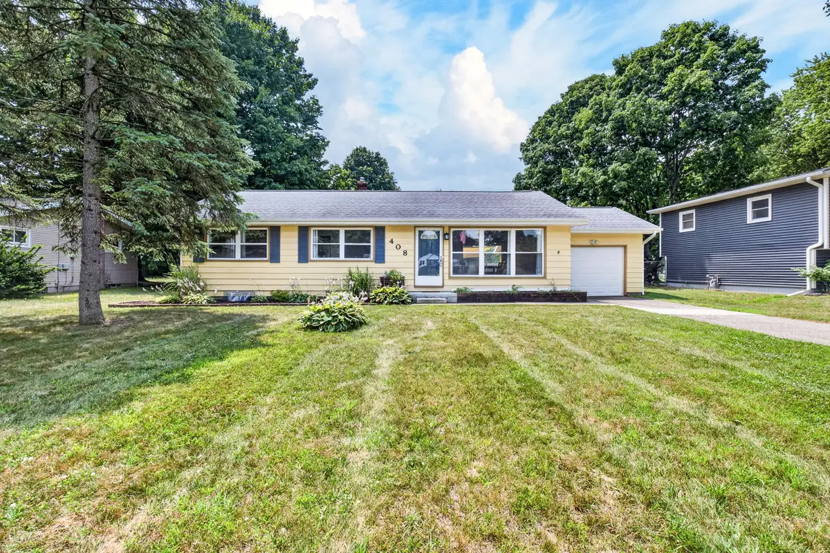 408 Upson Lane, Pennfield, MI 49017 - #1