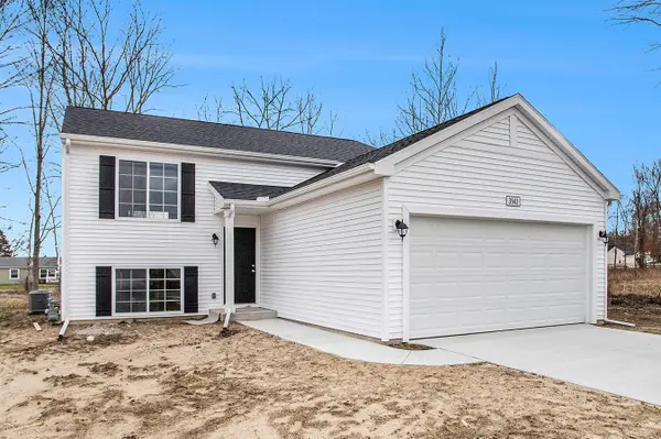 51997 Pulver Road, ThreeRivers, MI 49093