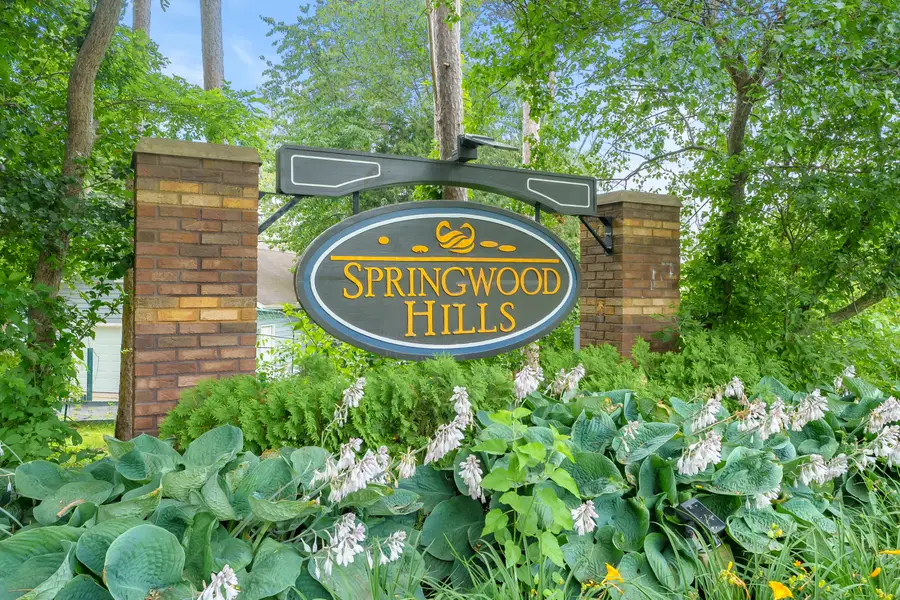 9856 Oak Forest Circle, Kalamazoo, MI 49009 - #2