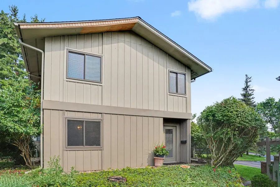 3814 Greenleaf Circle, Kalamazoo, MI 49008 - #3