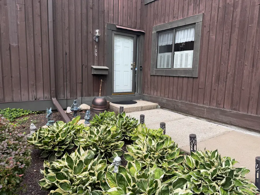 135 Balmoral Court, Kalamazoo, MI 49006 - #3