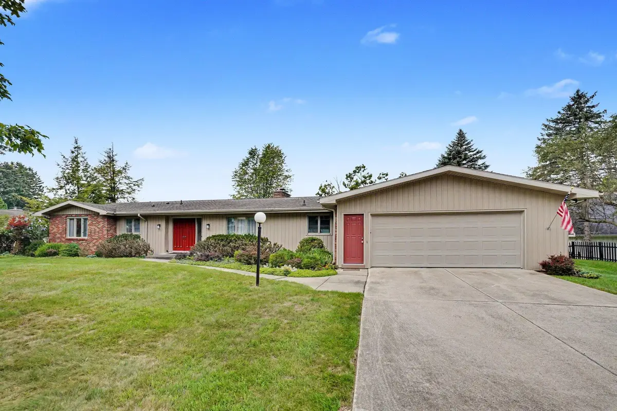 4216 Lake Forest Drive, Kalamazoo, MI 49008 - #1