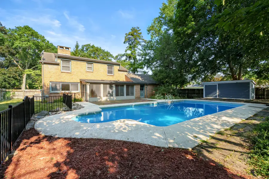 907 East Street, Three Rivers, MI 49093 - #2