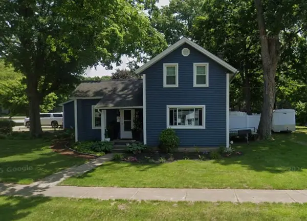 230 E Vienna Street, Schoolcraft, MI 49087