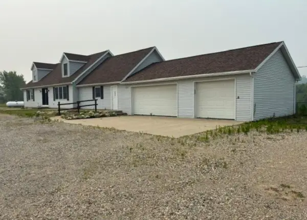 435 26th Street, Allegan, MI 49010