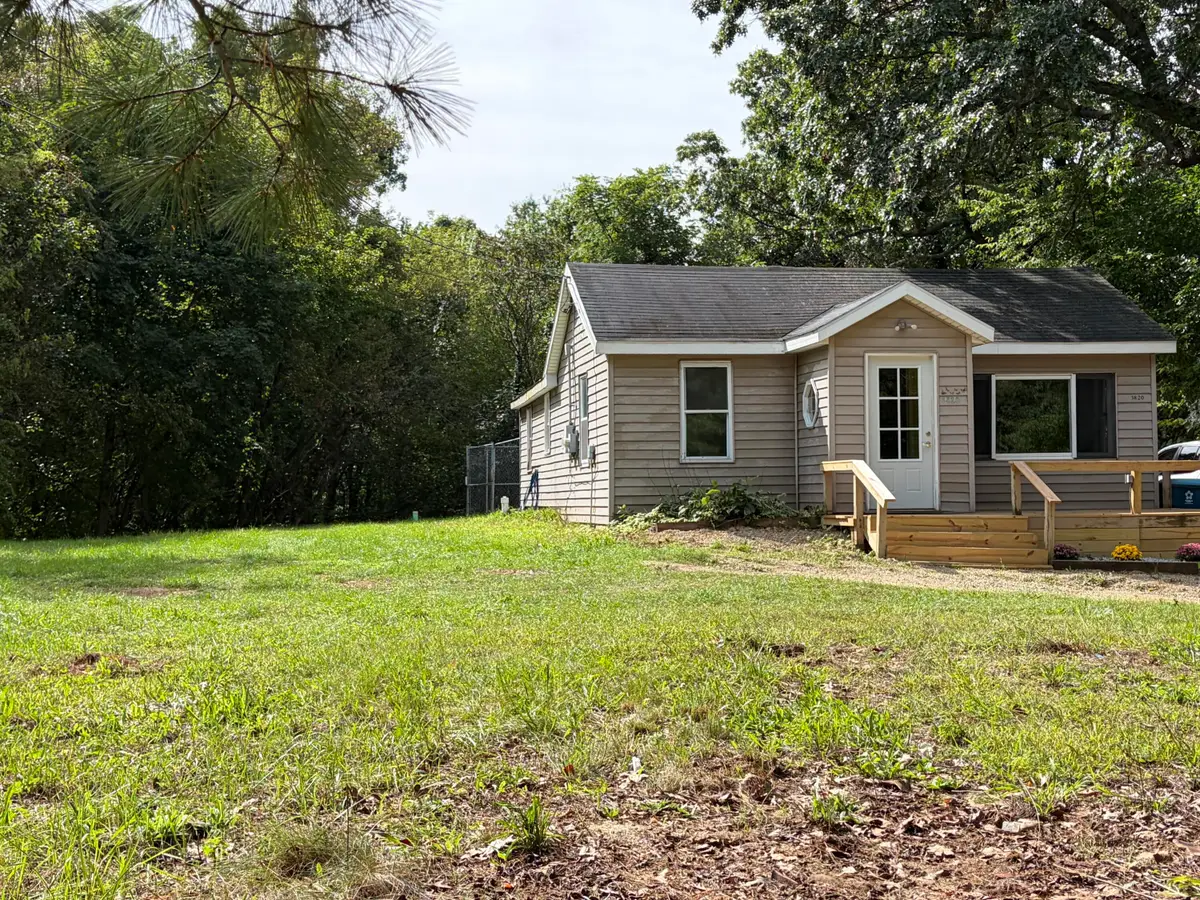 3820 E D Avenue, Kalamazoo, MI 49009 - #1