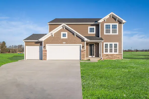 8244 Scots Pine Circle, Kalamazoo, MI 49009