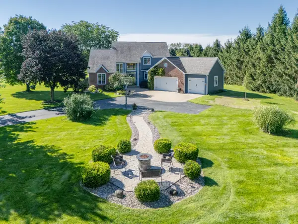 22533 Vineyard Circle, Mattawan, MI 49071