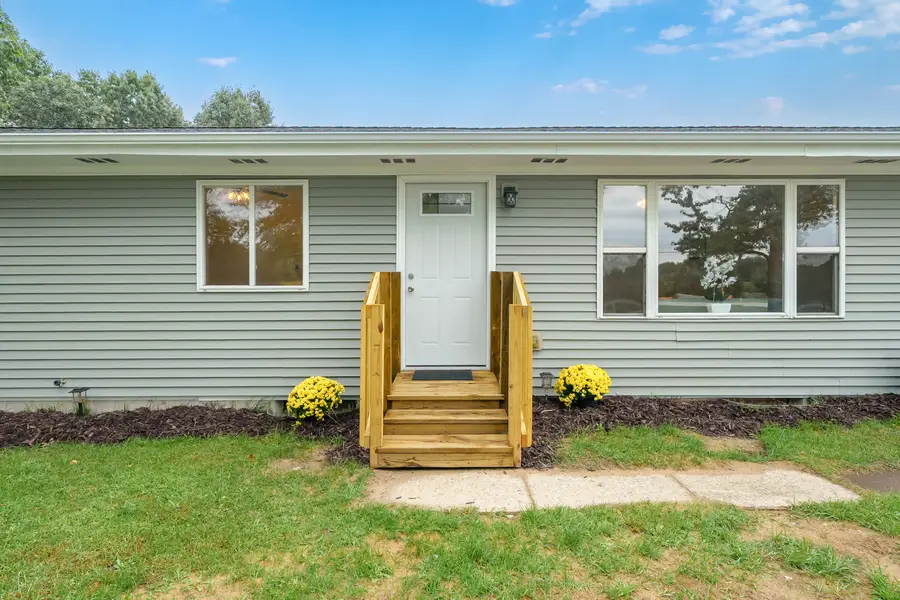 30450 M-152, Dowagiac, MI 49047 - #2