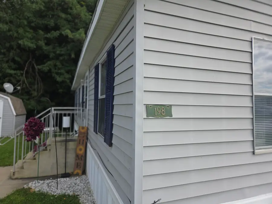 200 E Garfield Avenue Unit: 198, Coldwater, MI 49036 - #2