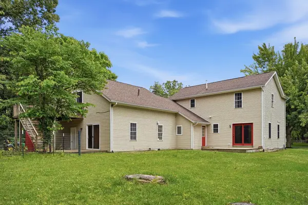 9050 Almena Drive, Kalamazoo, MI 49009
