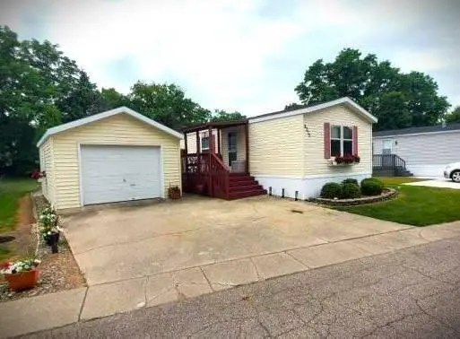 6357 Mallow Street, Kalamazoo, MI 49009