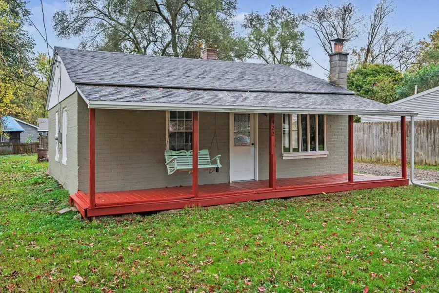 422 Wellington Avenue, Level Park Oak Park, MI 49037 - #2