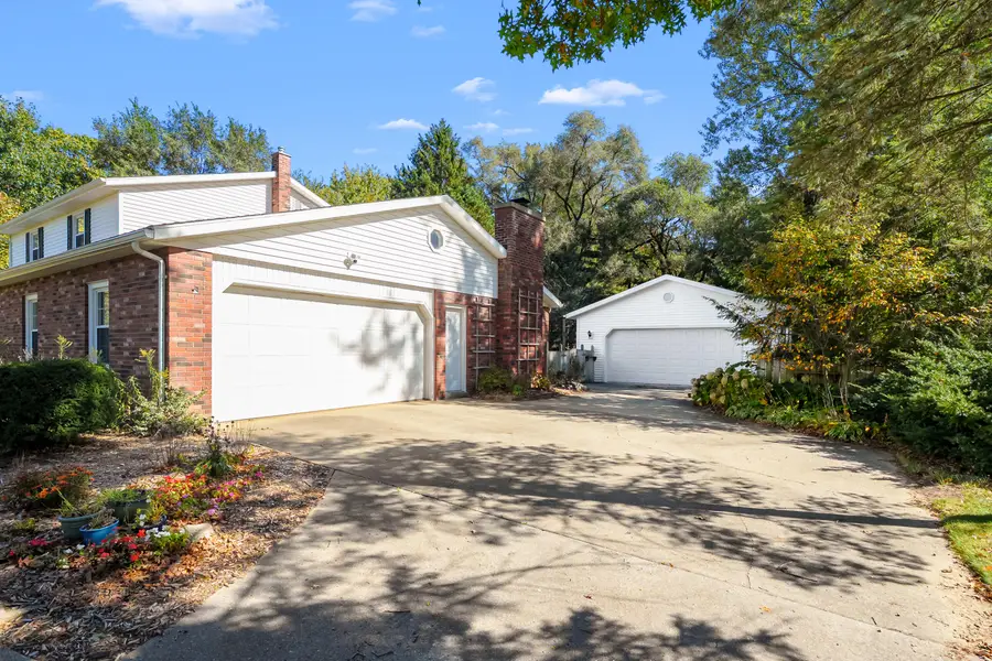 6725 Pleasantview Drive, Portage, MI 49024 - #2
