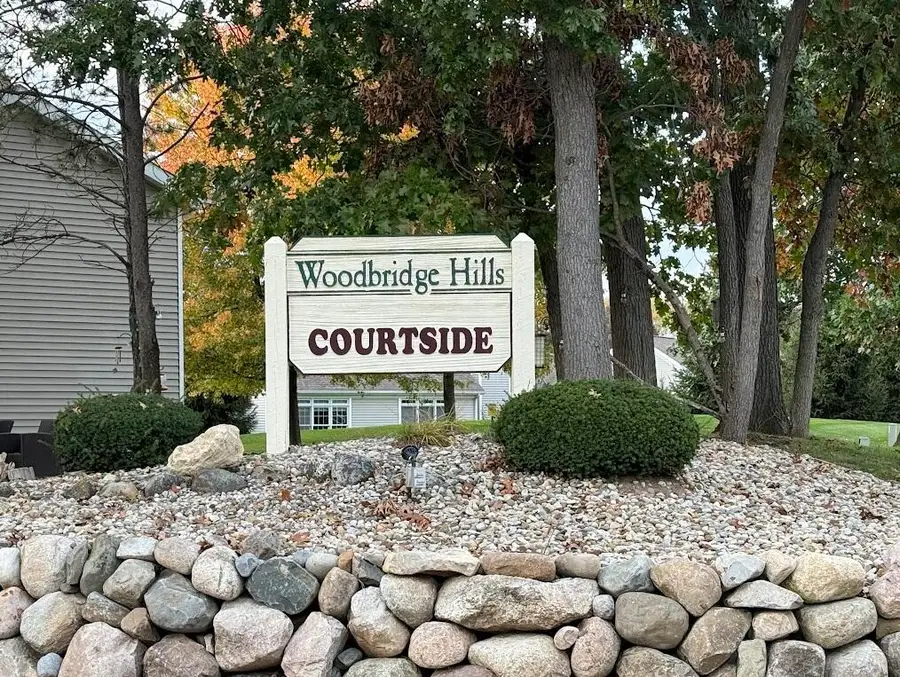 8034 Wimbledon Drive Building: 10 Unit: 33, Portage, MI 49024 - #2