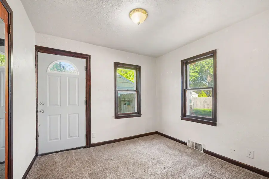 320 W Burnham Street W, Battle Creek, MI 49015 - #3