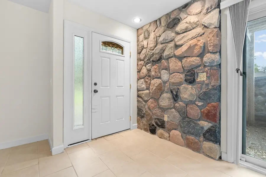 3844 Greenleaf Circle, Kalamazoo, MI 49008 - #3