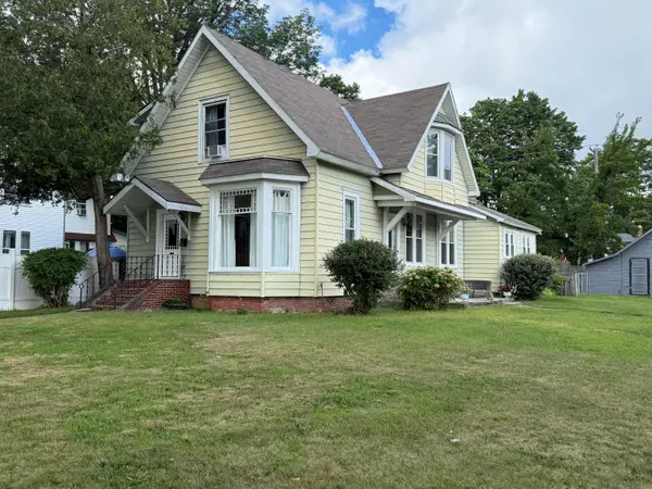 409 E Filer Street, Ludington, MI 49431