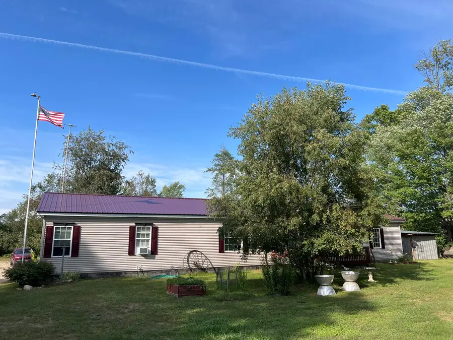 984 W Rose Meadow Drive Drive, Luther, MI 49656 - Image #3