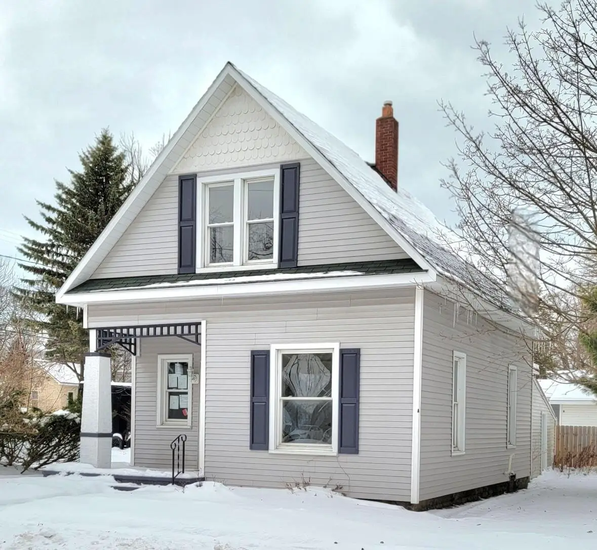 260 Fremont Street, Manistee, MI 49660 - #1