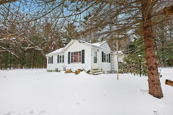 5472 W Johnson Road, Ludington, MI 49431