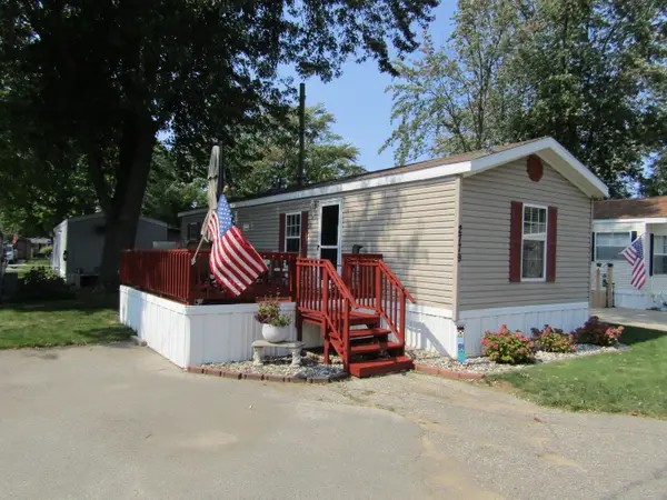 2779 S Canal Street, Ludington, MI 49431