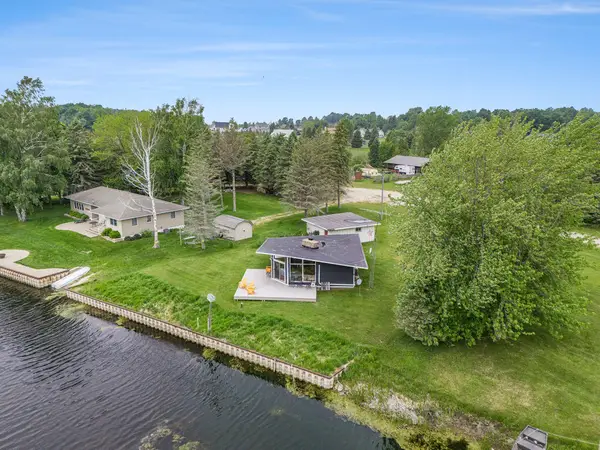 16864 Northwood Highway, Arcadia, MI 49613