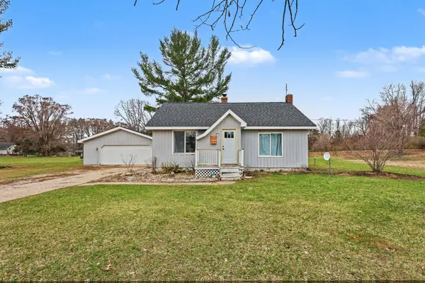 235 S 204th Avenue, Hesperia, MI 49421