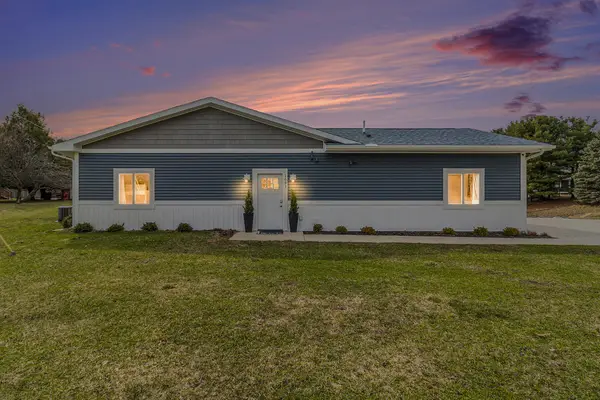 1641 N Arrowhead Drive, Mears, MI 49436