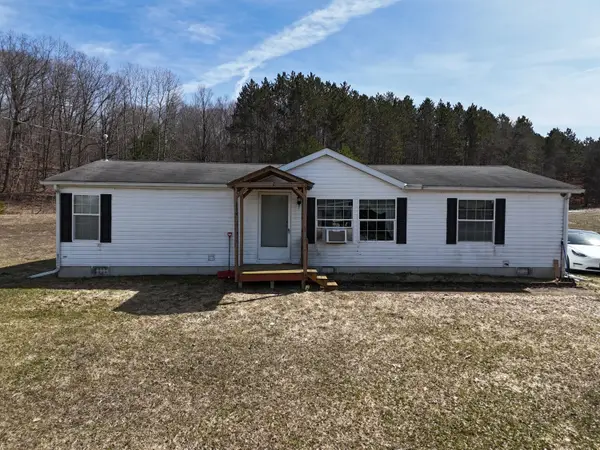 15450 Johnson Road, Kaleva, MI 49645