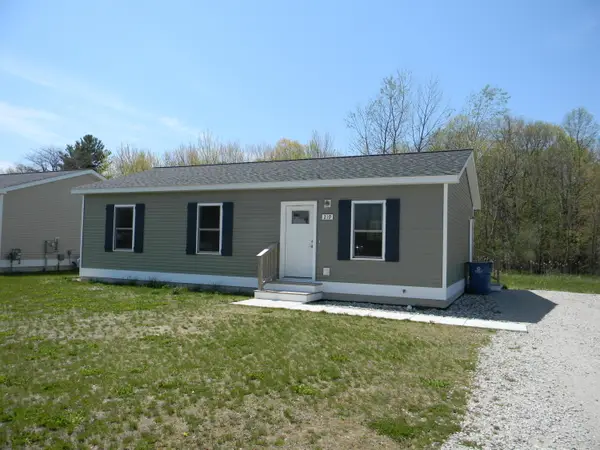 219 Taylors Court, Scottville, MI 49454