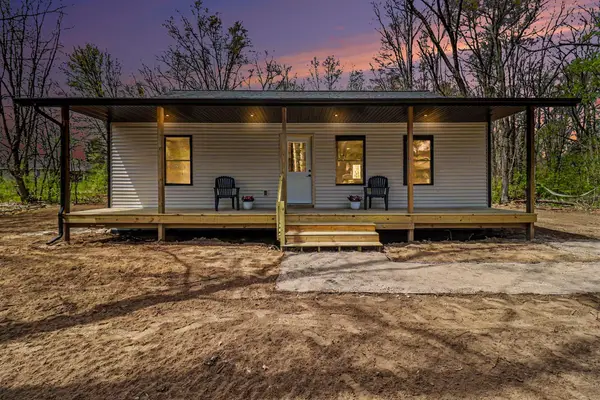 589 S Green Street, WhiteCloud, MI 49349