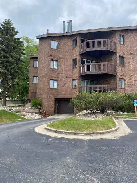 368 Harbor Drive Unit: 401, Ludington, MI 49431