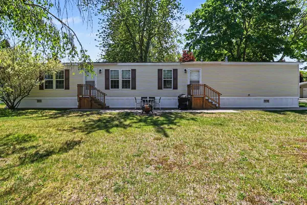 2860 Trepanier Drive, Ludington, MI 49431